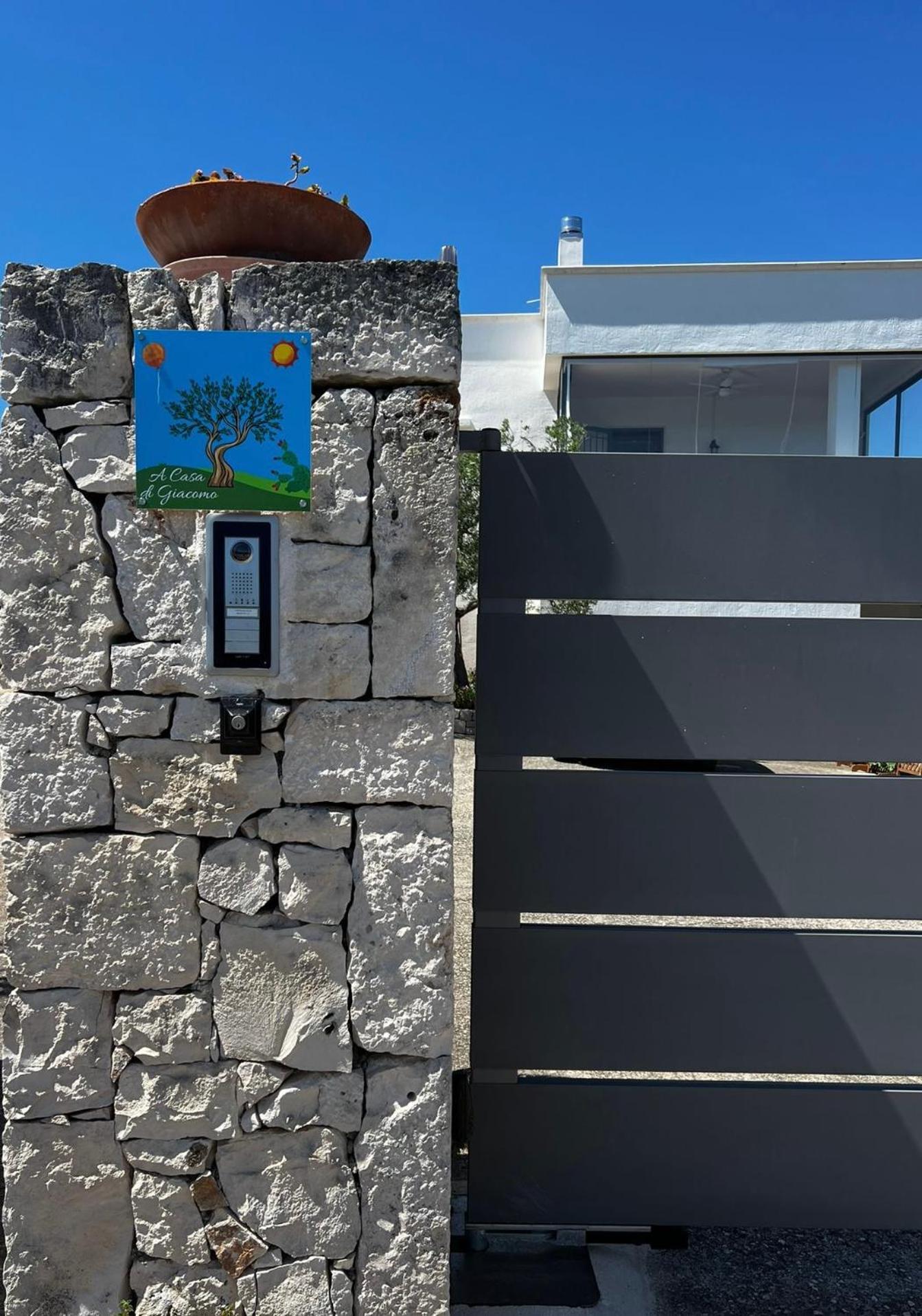 A Casa Di Giacomo Ostuni Exterior foto